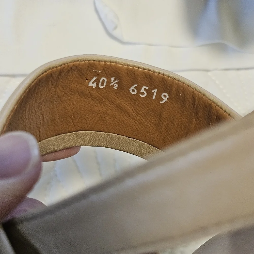 Robert Clergerie Cora7 Tan Leather Sandals Size 40.5